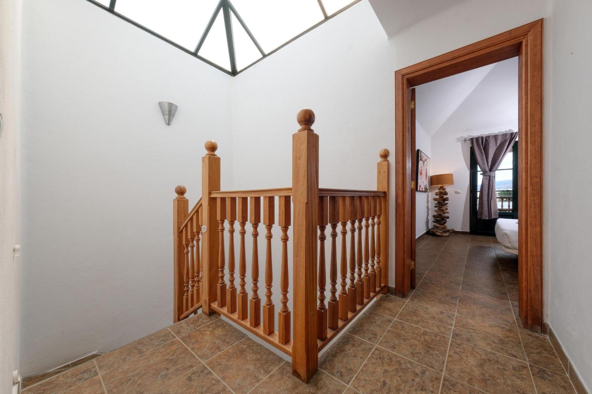 Casa Hibiscus - Shared Pool - Close To Seafront Promenade Punta Mujeres Exterior photo
